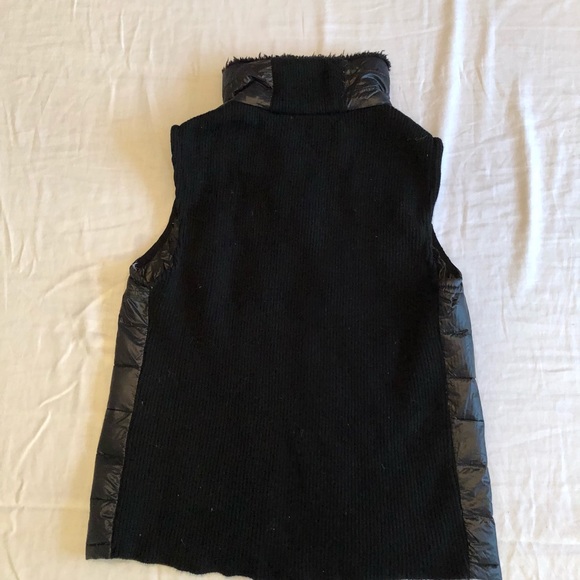 Calvin Klein vest - Picture 2 of 3